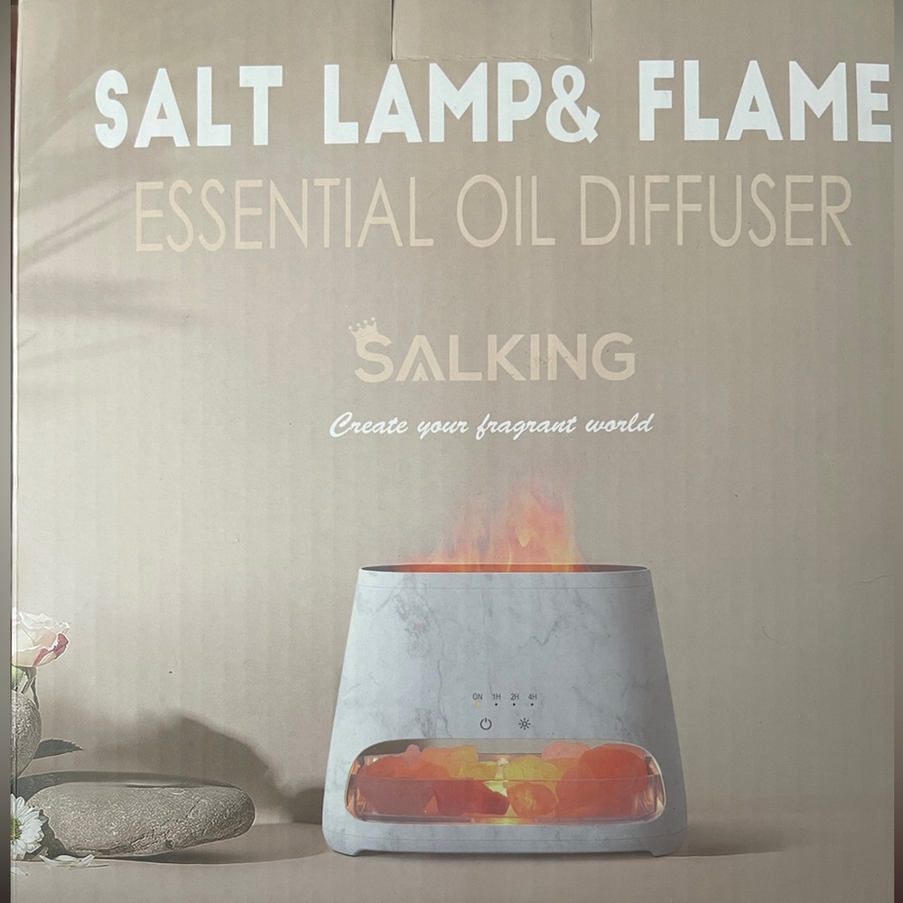 New in box Himalayan salt lamp diffuser